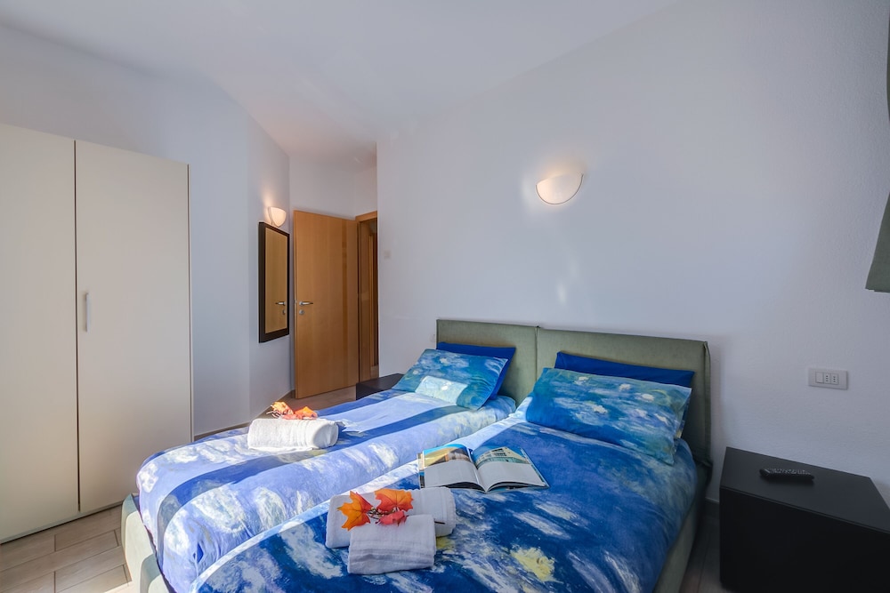 Family Apartment, 2 Bedrooms (Casa Riccardo Ski In - Ski Out 100m)
