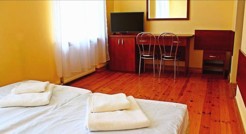 Classic Quadruple Room