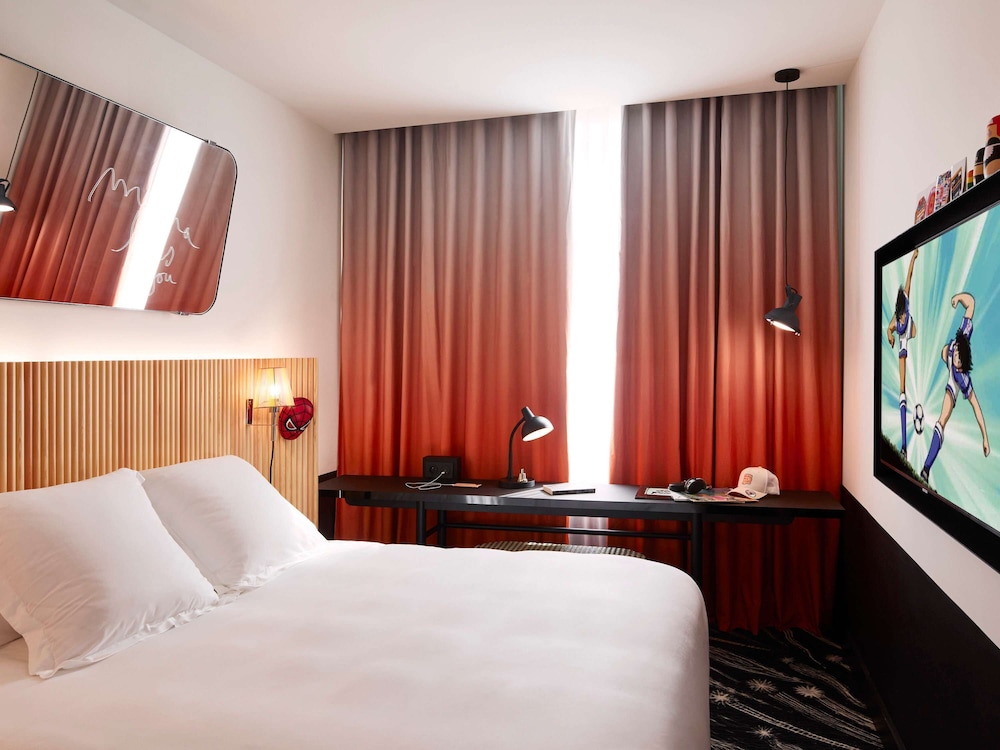 Room, 1 Double Bed (Medium Mama) - Photo 1