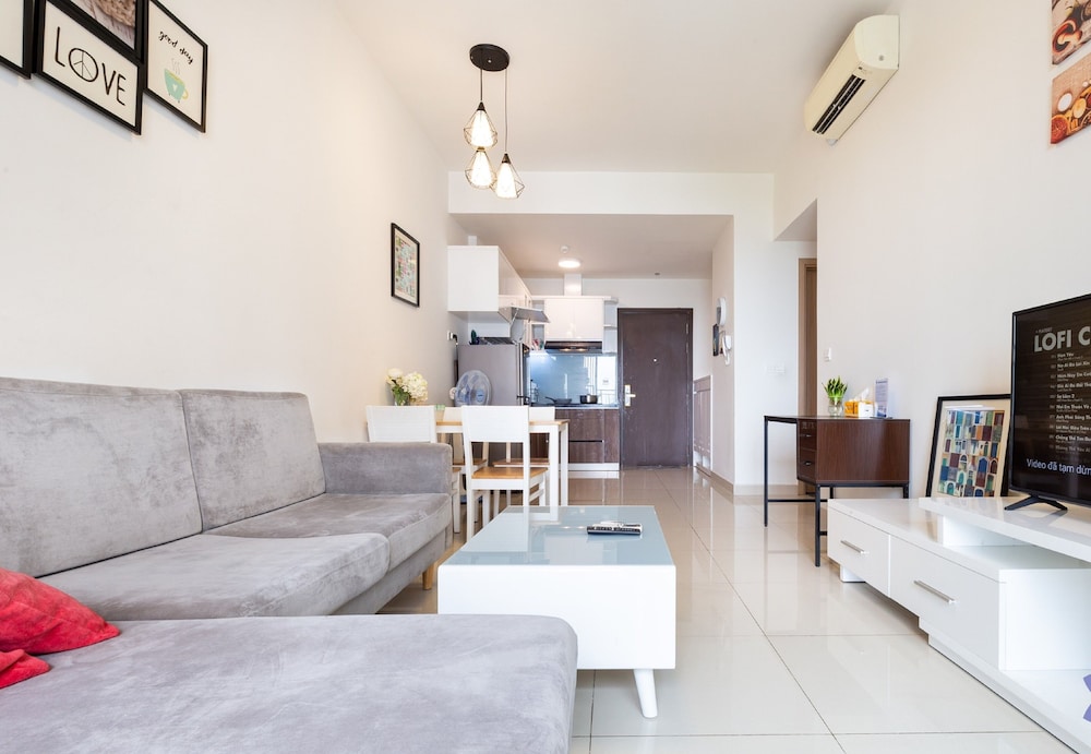 Royal Suite, 1 Bedroom, Club Lounge Access, City View photo 2