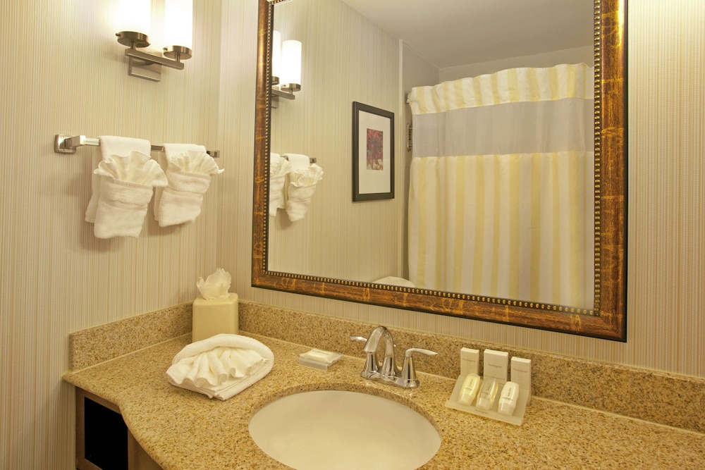 Deluxe Suite, 1 Bedroom - Photo 6