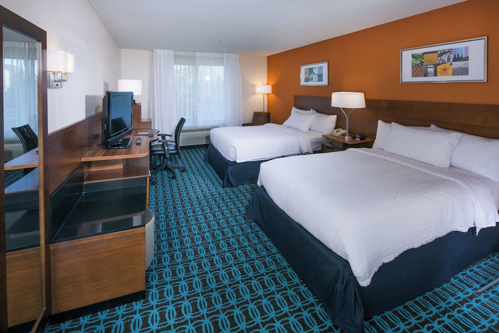 Room, 2 Queen Beds