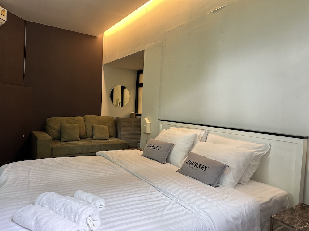 Deluxe Suite photo 1