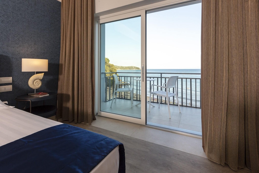 Junior Suite - Photo 3