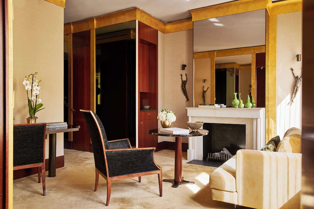 Park Executive Paix View Suite