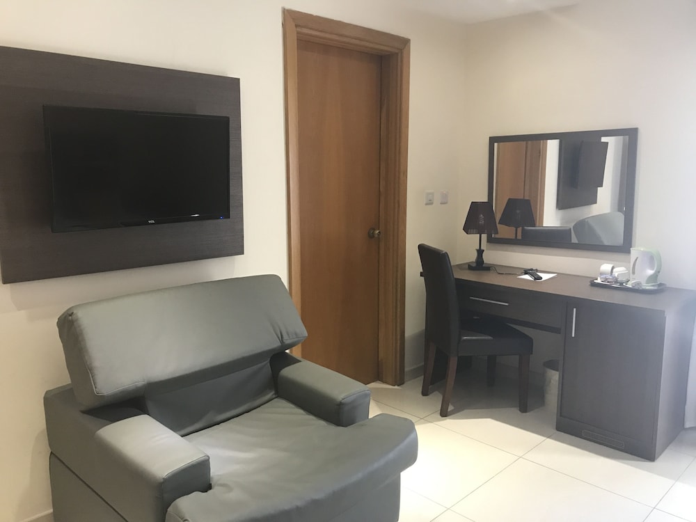 Superior Twin Room - Photo 6