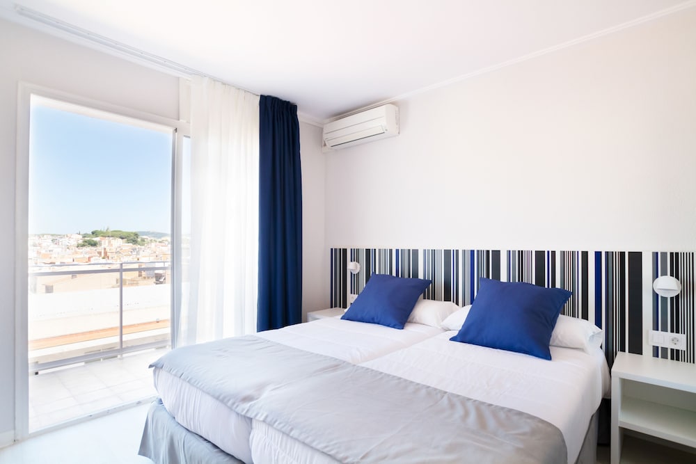 Standard Triple Room (2+1) - Photo 5