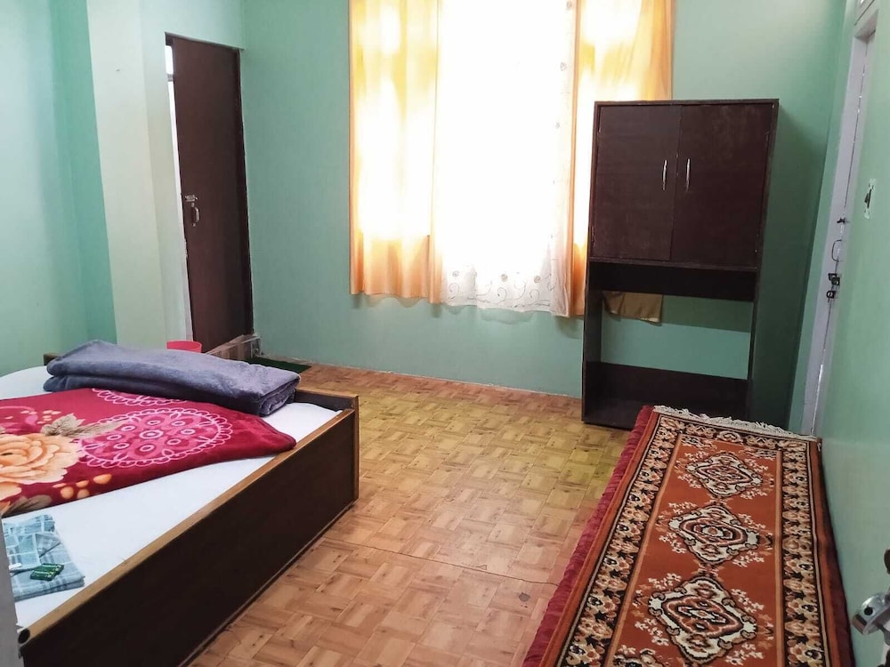 Economy Room photo 1