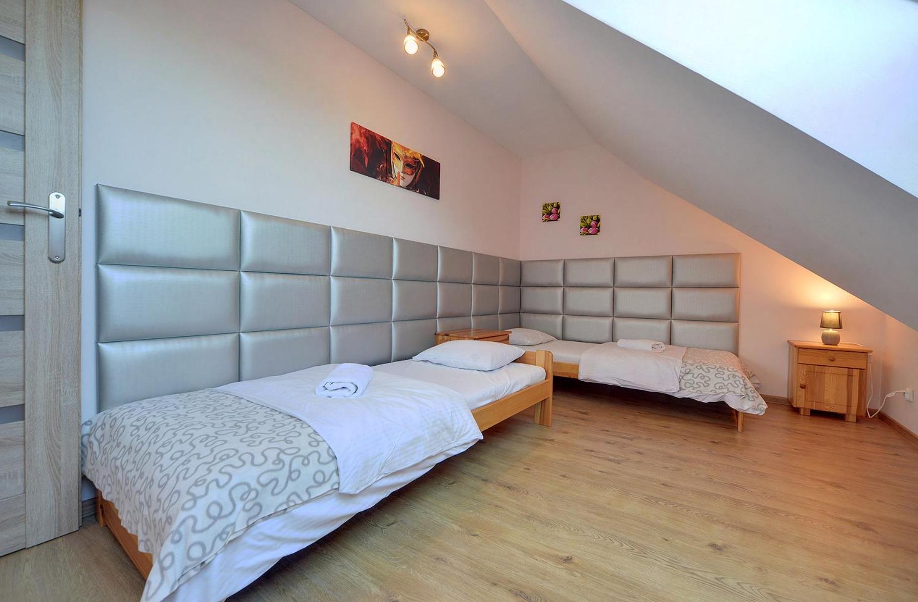 Apartment - Split Level photo 2