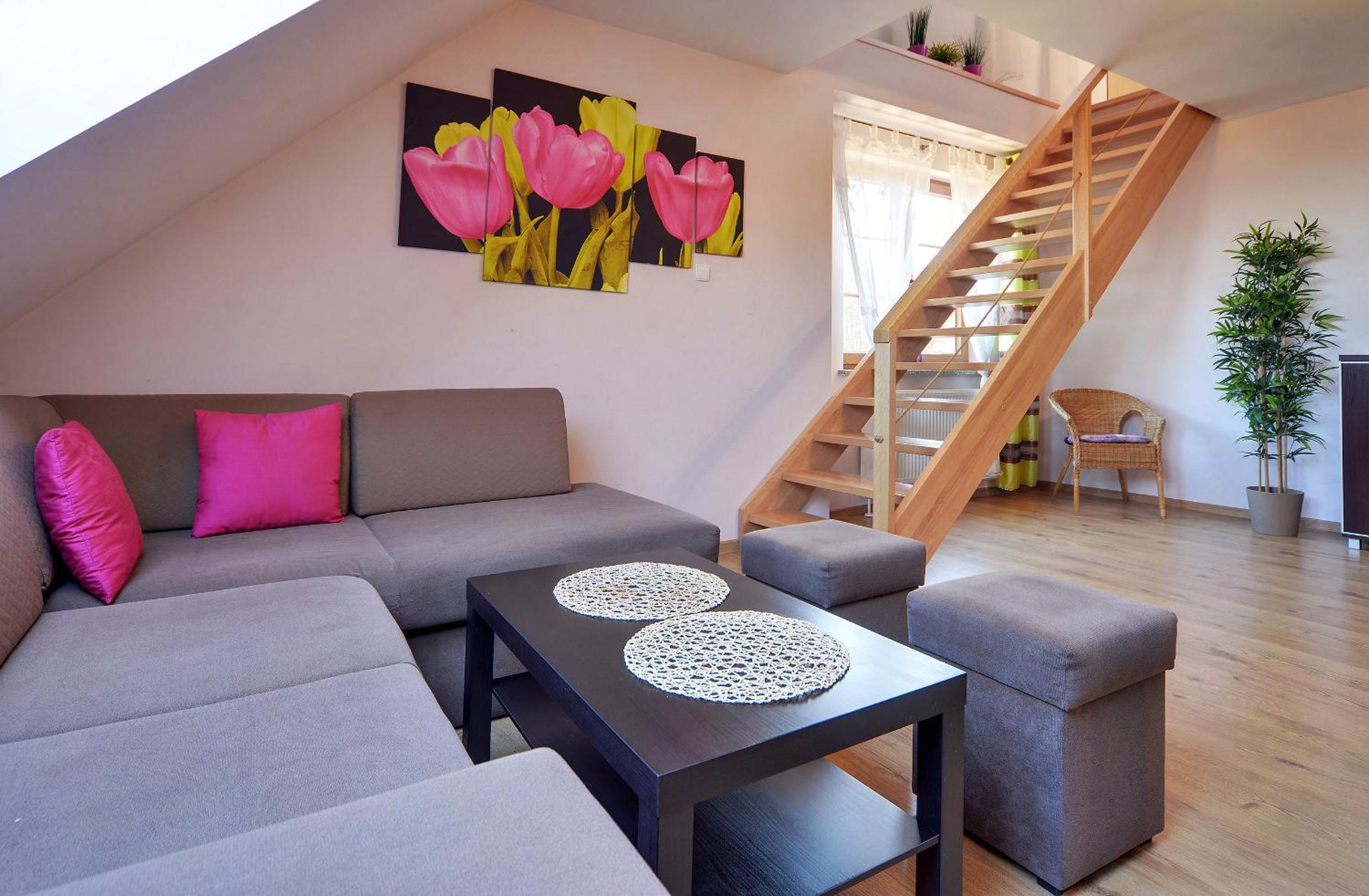 Maisonette photo 2