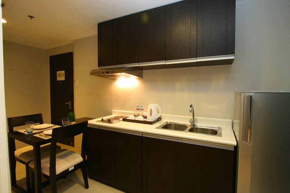 One Bedroom Suite photo 3