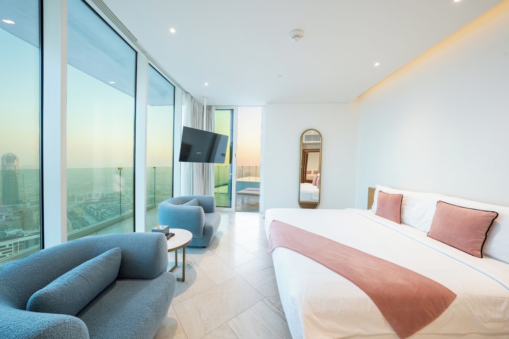 2 BED | Sky Villa w/Pool