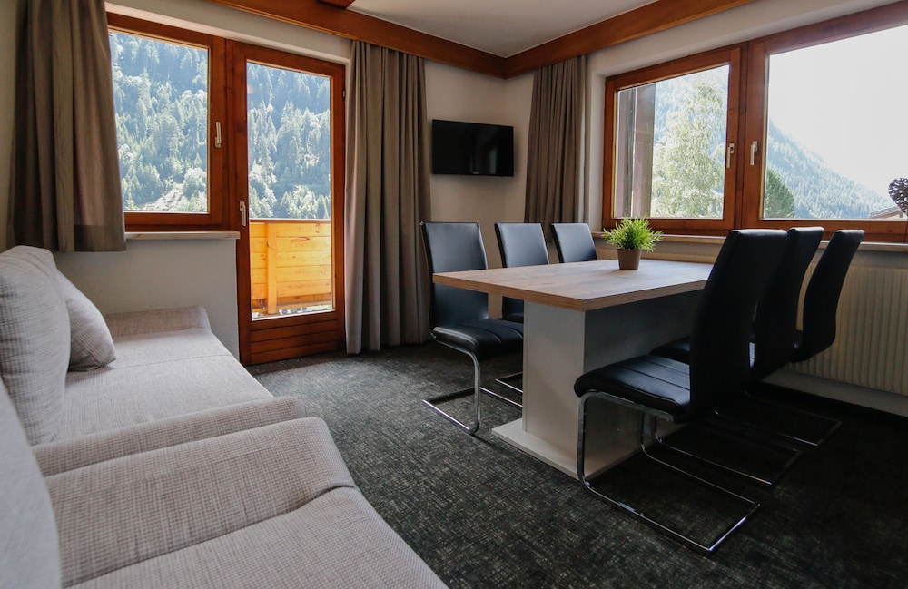 Apartment, 2 Bedrooms (add. final cleaning fee €60) photo 3