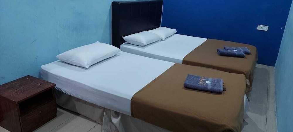 Deluxe Twin Room photo 3