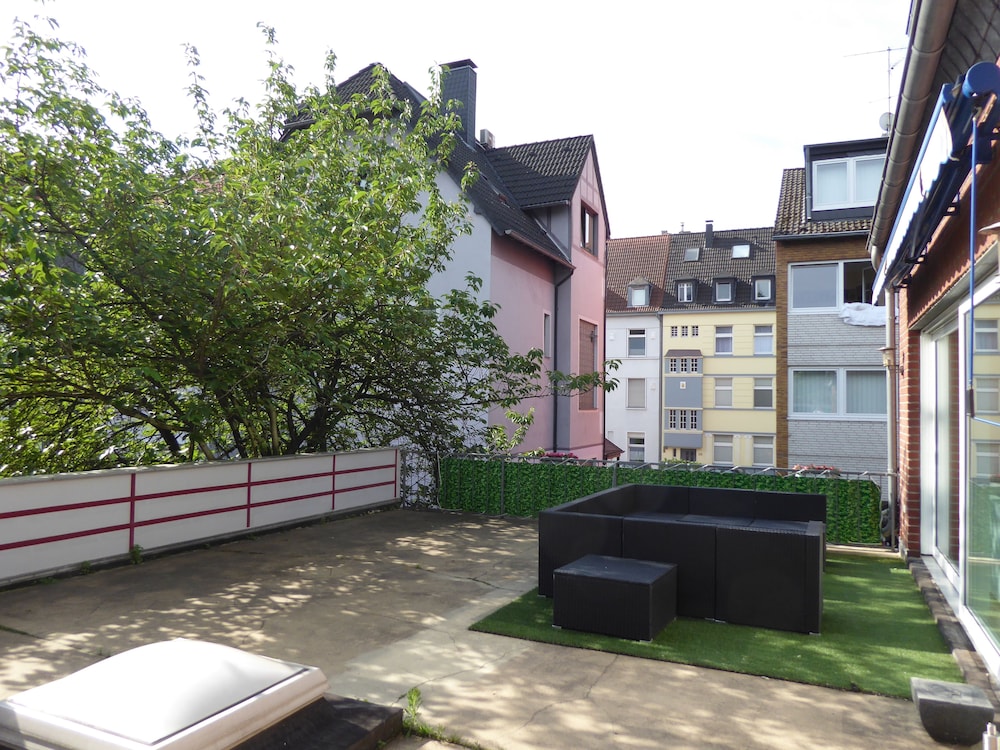 Deluxe Apartment, 1 Bedroom, Kitchen, Courtyard View photo 2
