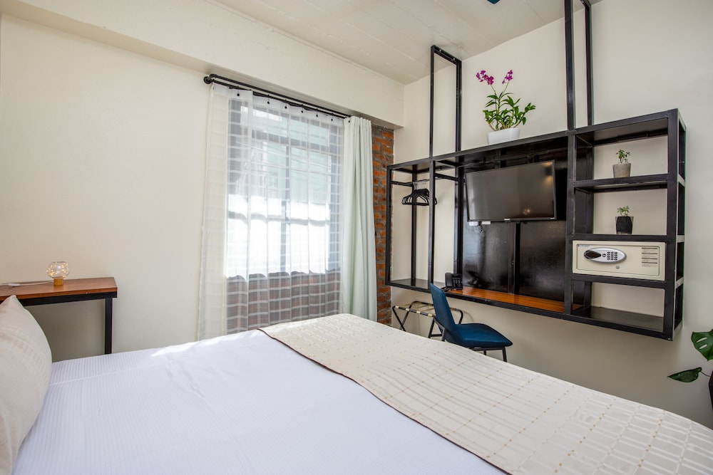 Standard Room - Photo 5