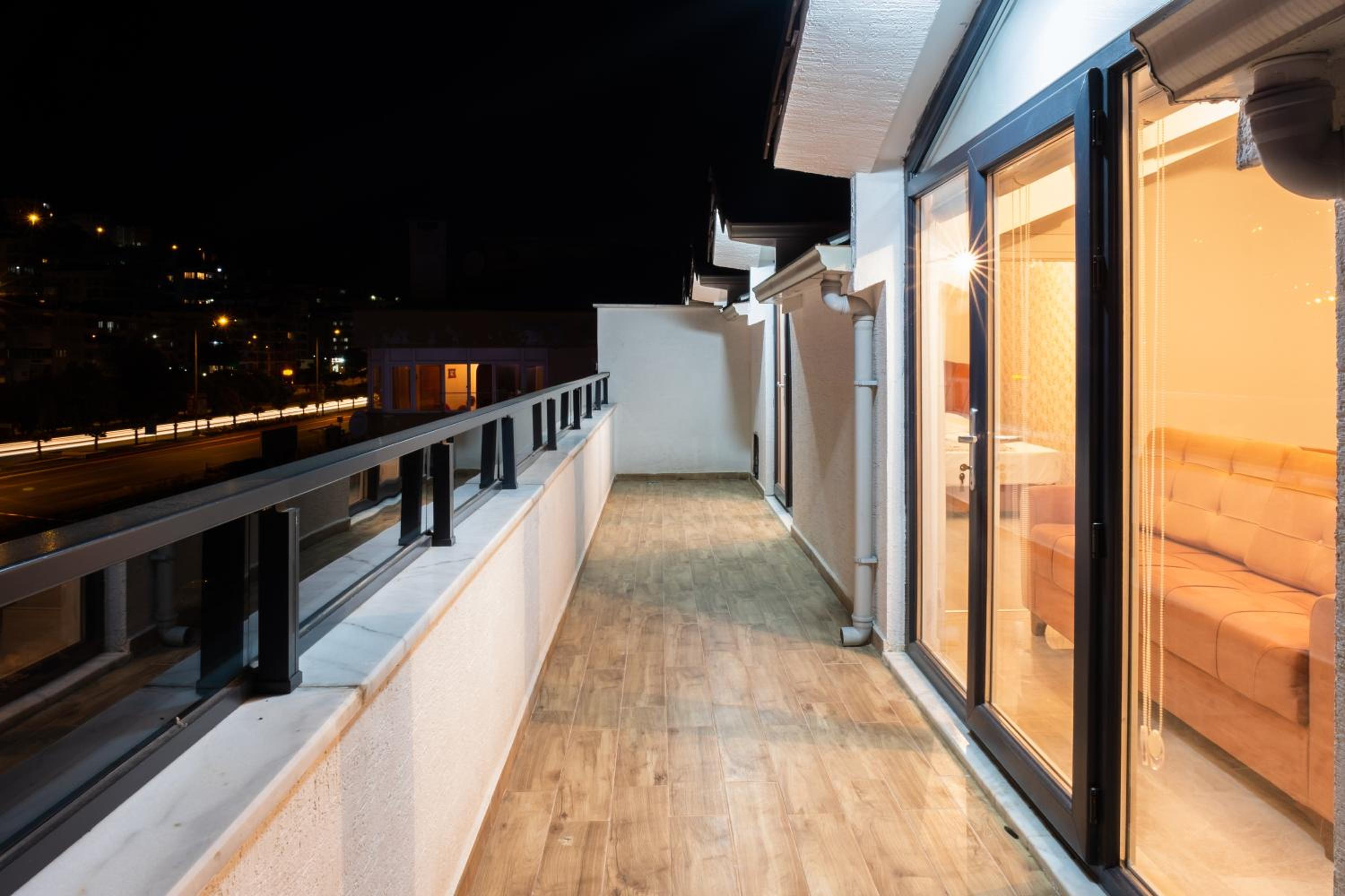 Apartment - Photo 3