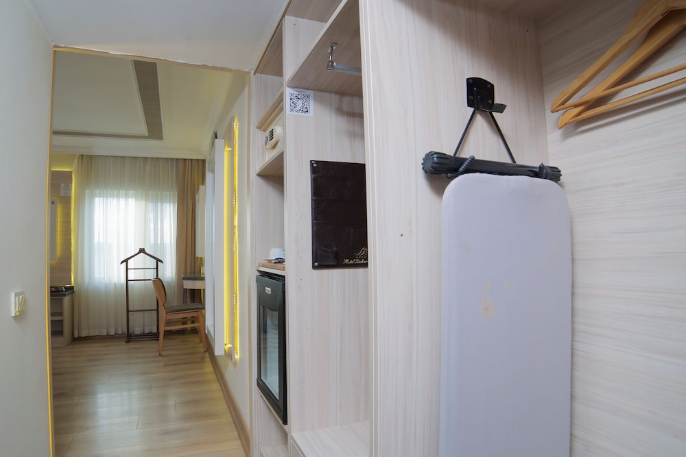 Standard Triple Room photo 3