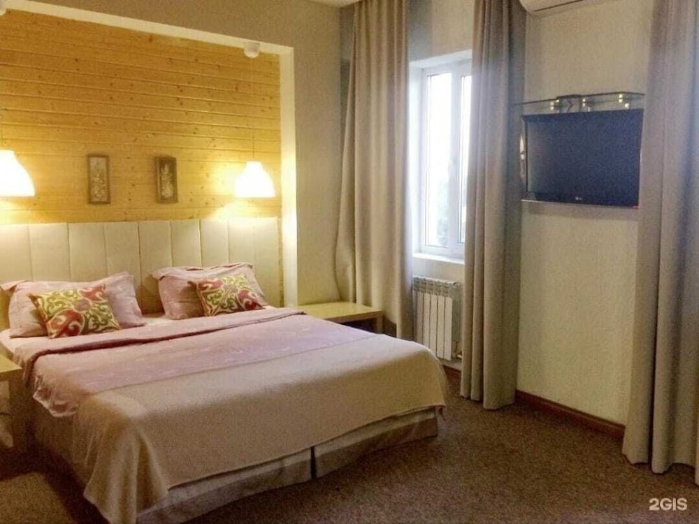 Comfort Double Room, Private Bathroom photo 3