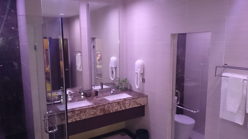 Executive Room photo 3