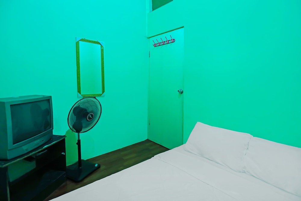 Double Room - Photo 6