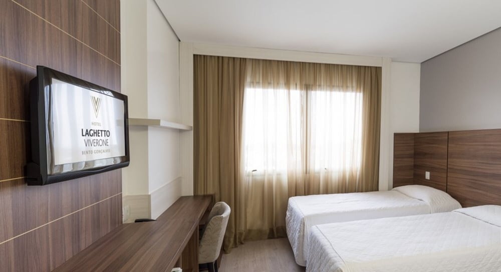 Deluxe Room, 2 Twin Beds - Photo 2