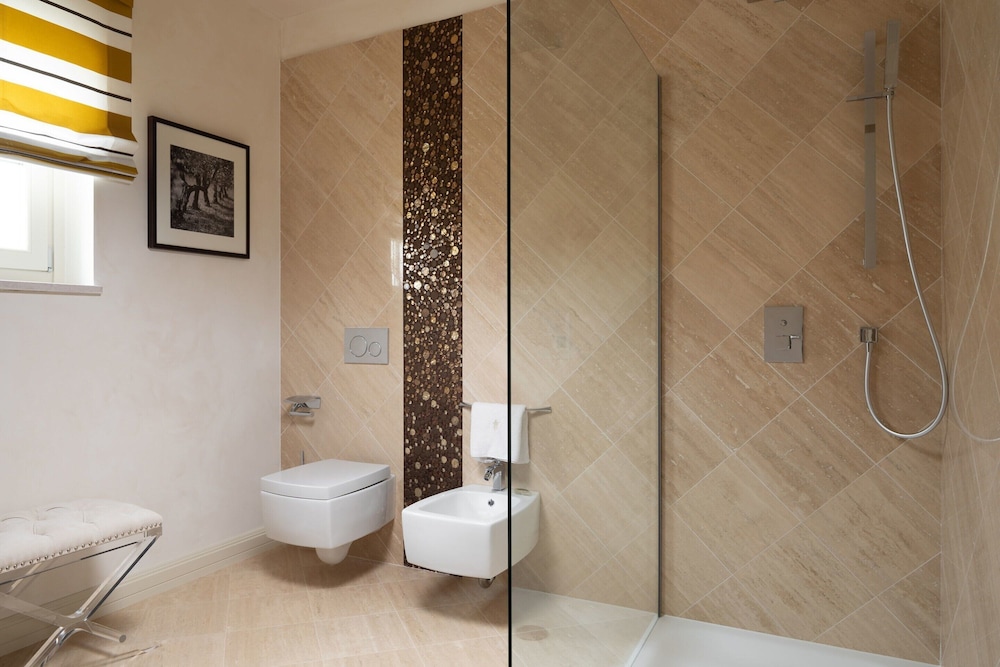 Villa photo 3