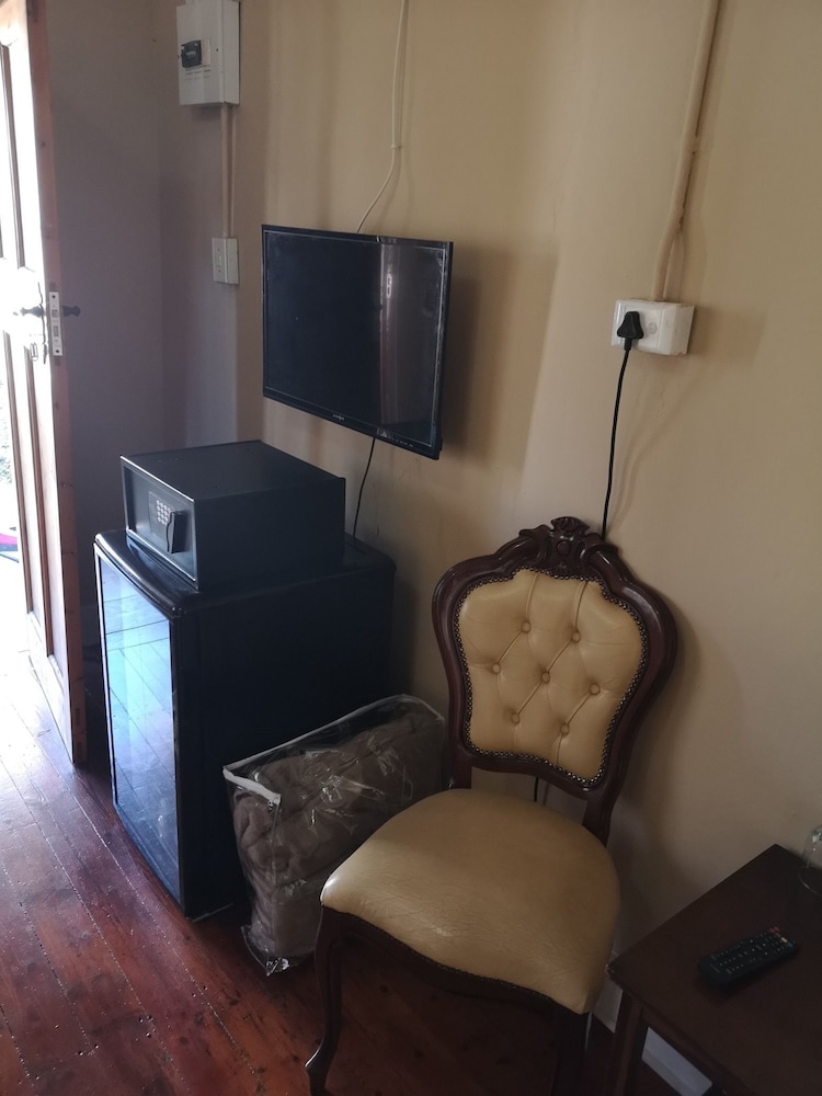 Studio Suite, Non Smoking, Kitchenette (Leopard)