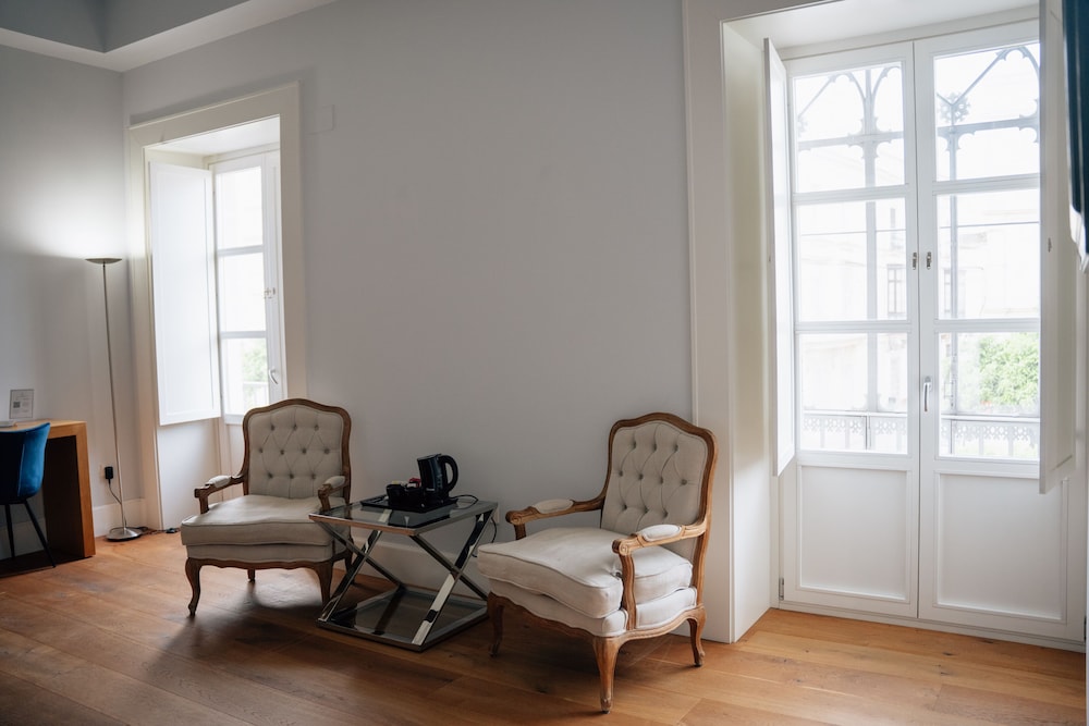 Deluxe Studio Suite - Photo 31
