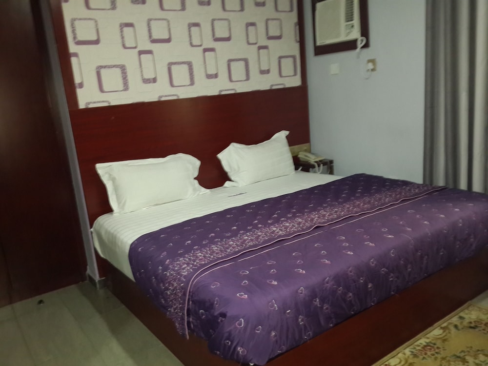 Standard Room, Refrigerator, City View photo 2