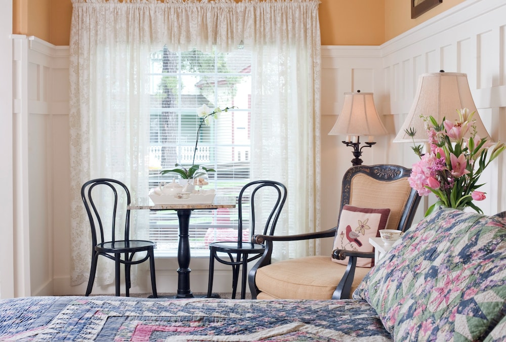 204, Village Room, Private Bathroom