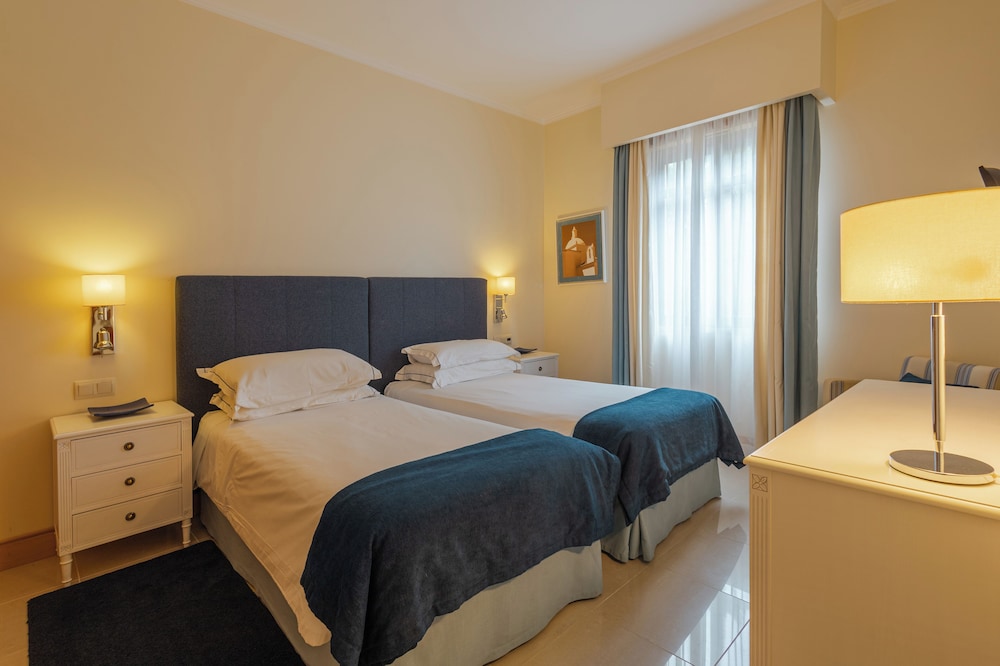 Standard Apartment, 3 Bedrooms - Photo 1