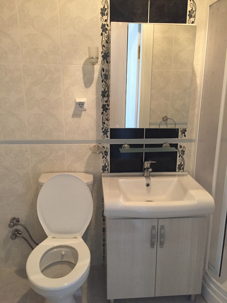 Standard Room photo 2