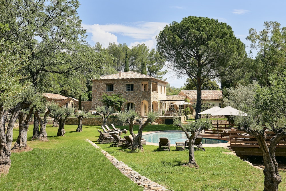 Villa (VANADO) - Photo 2