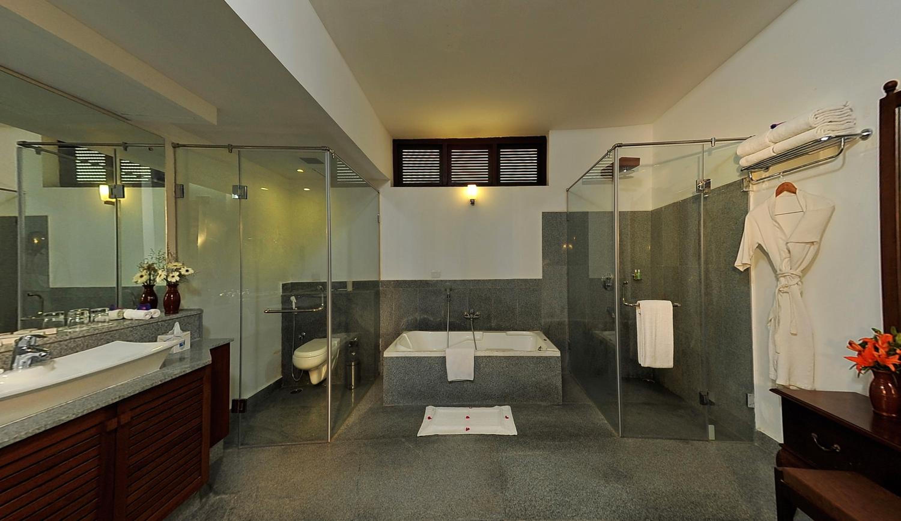 Suite with Sea View - Photo 2