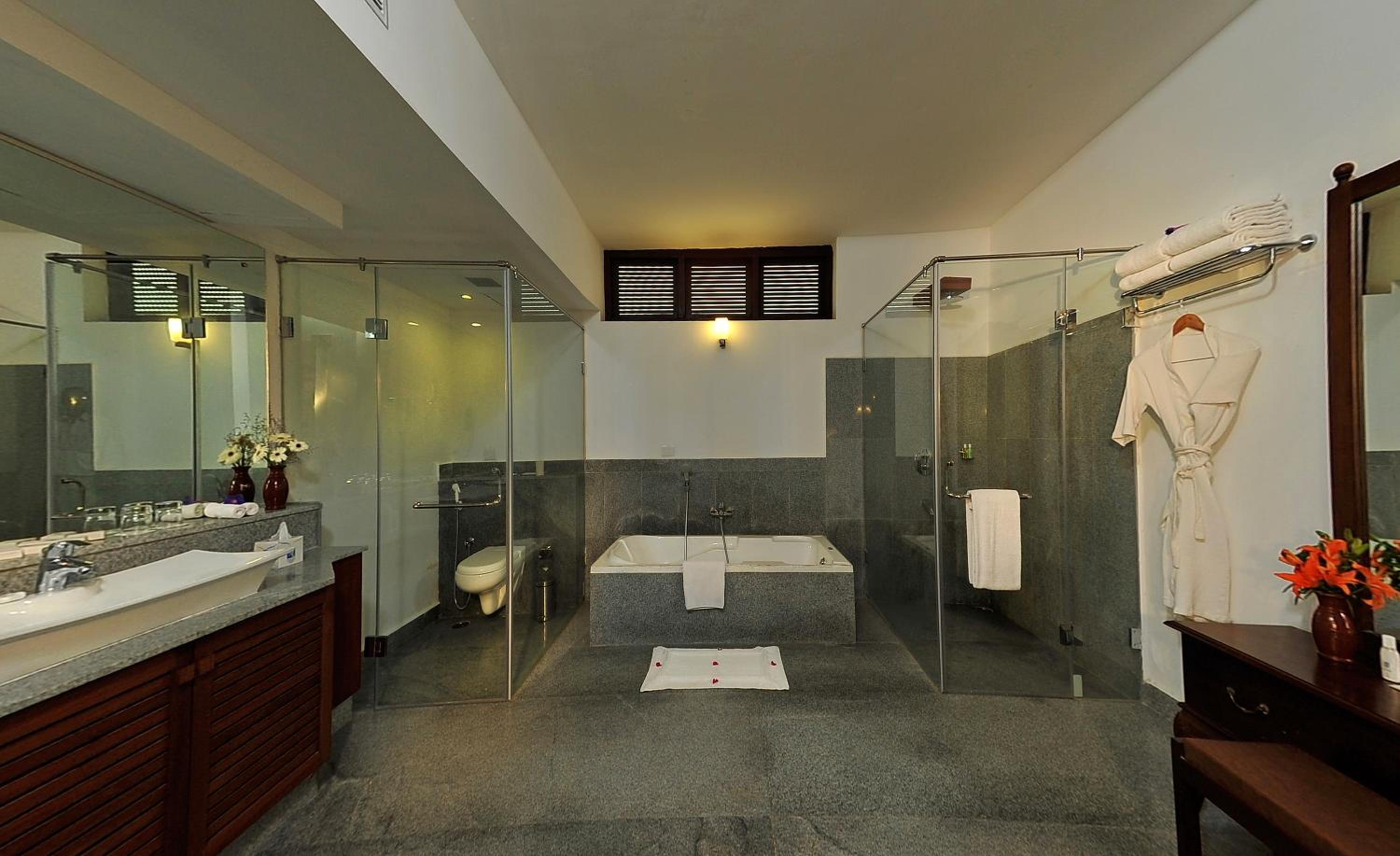 Suite with Sea View - Photo 4