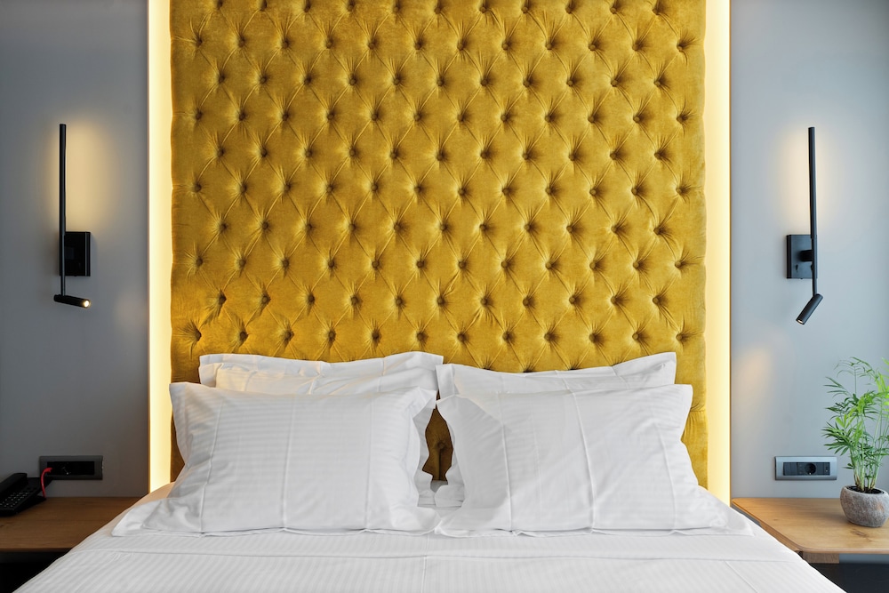 Executive Suite, Sea View