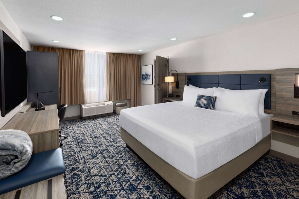 Executive Room, 1 King Bed, Non Smoking