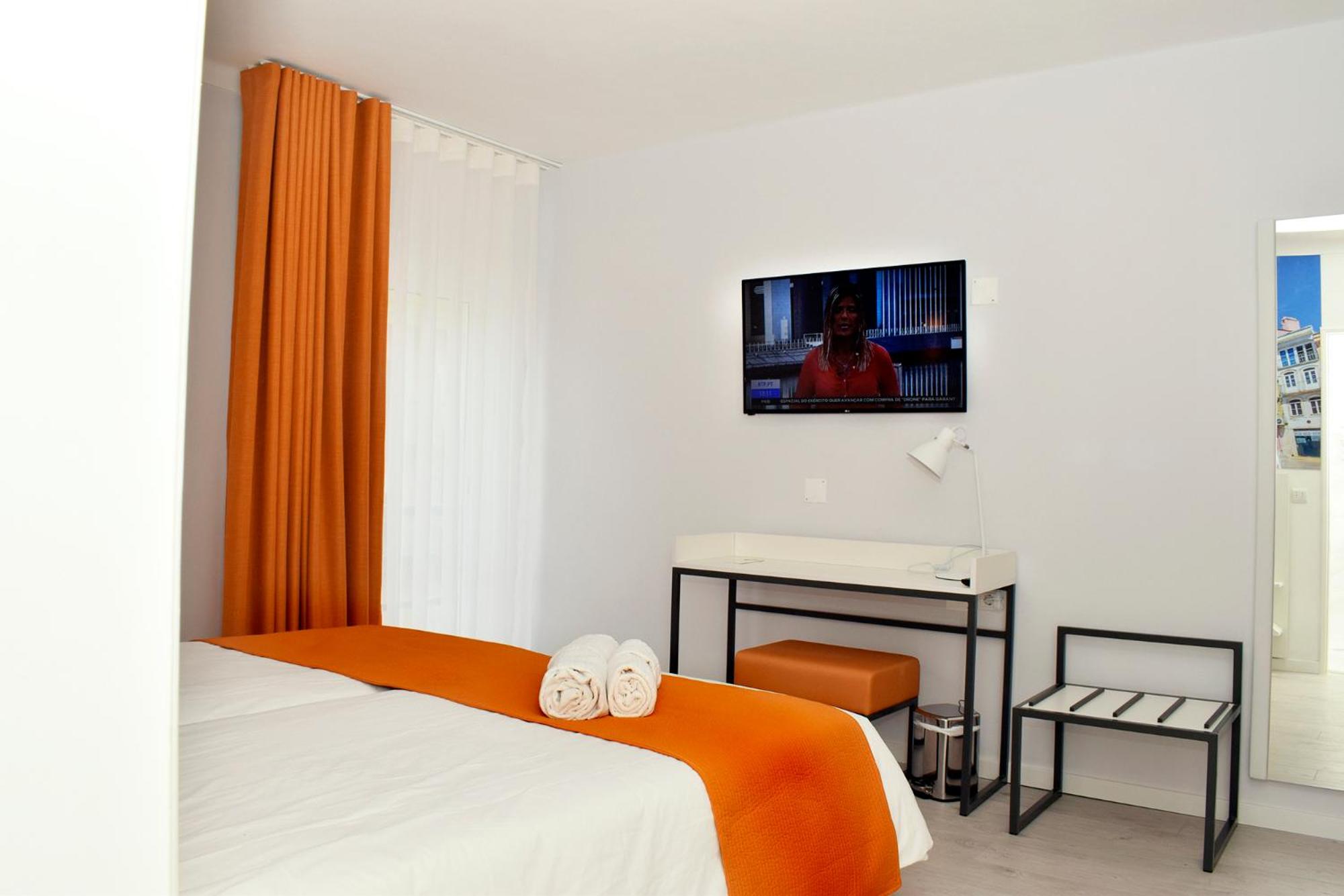 Deluxe Twin Room photo 2