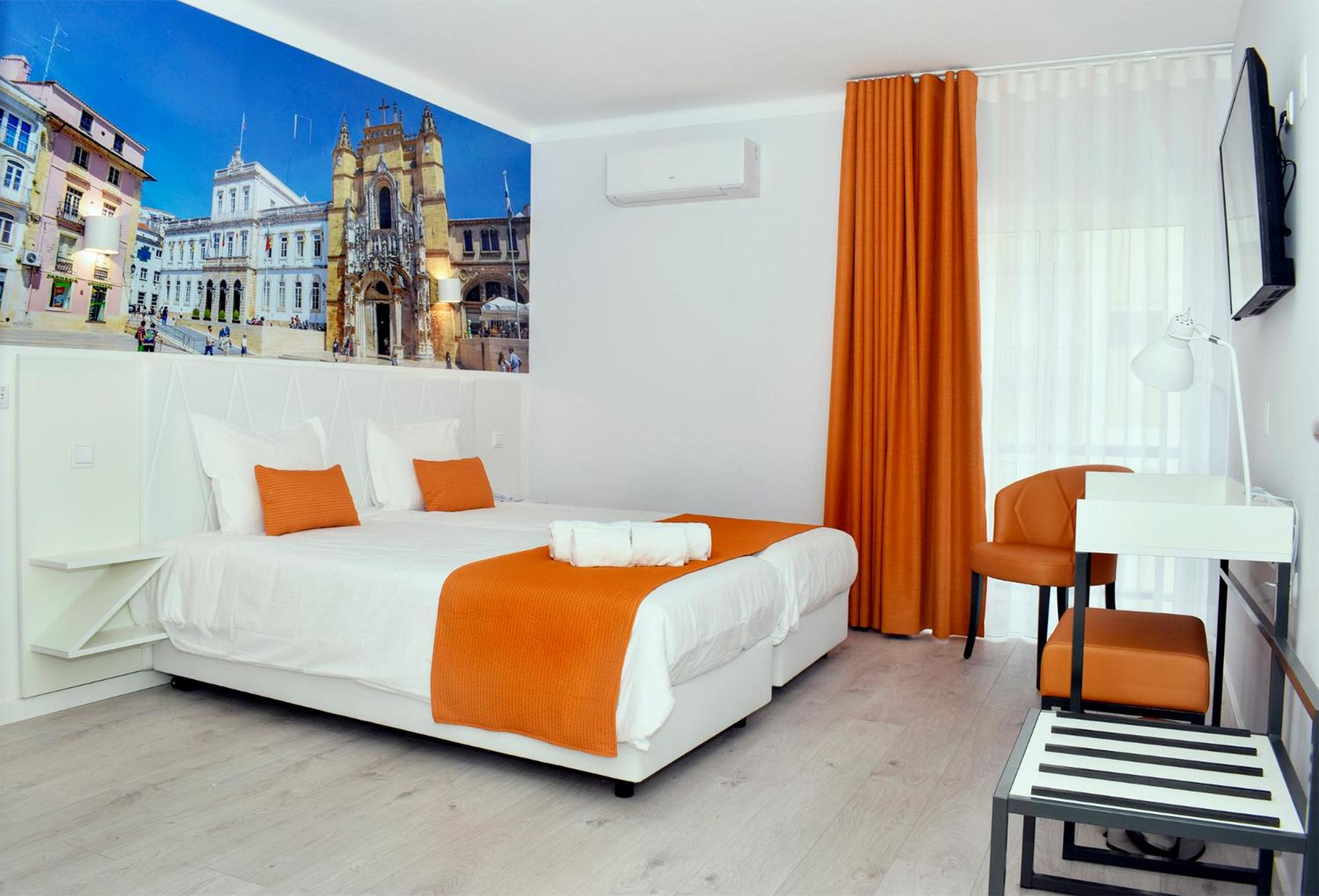 Deluxe Double Room with Balcony and Sea View photo 3
