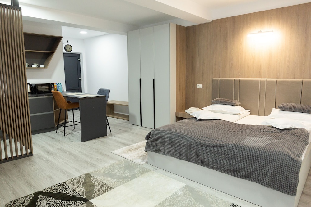 Studio Suite photo 1