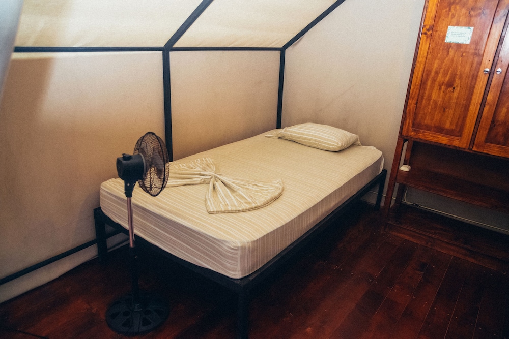 Tent photo 1