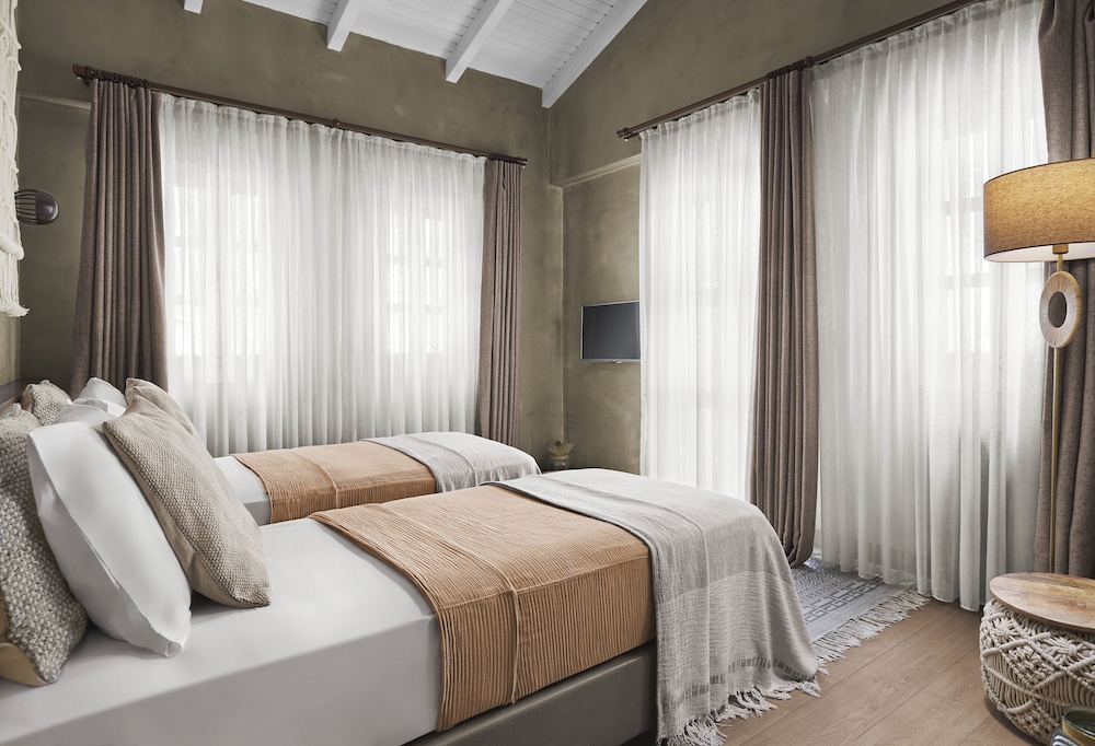 TWIN ROOM/DOUBLE ROOM photo 3