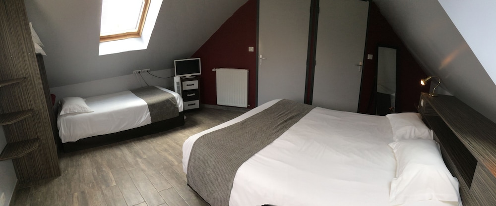 Standard Triple Room photo 3