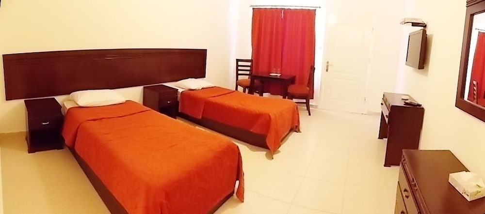 Twin Room photo 1