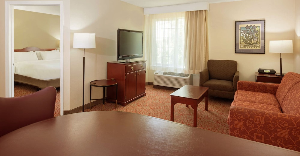 One Bedroom Suite King Bed - Photo 2
