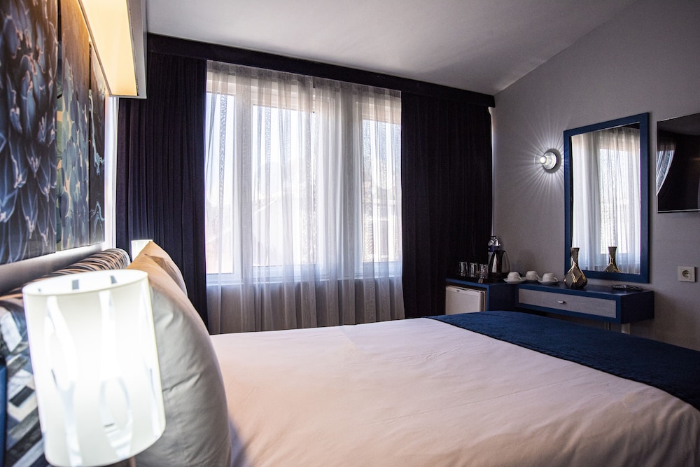 Standard Double Room photo 2