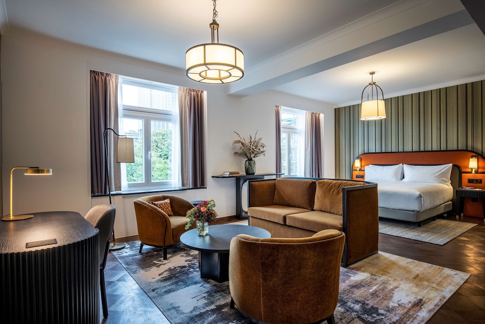 Junior Suite, 1 King Bed