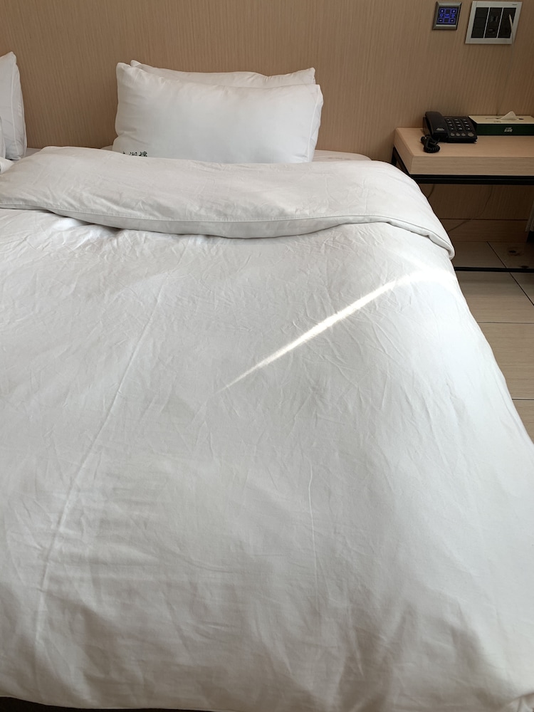 Superior Double or Twin Room, Partial Lake View
