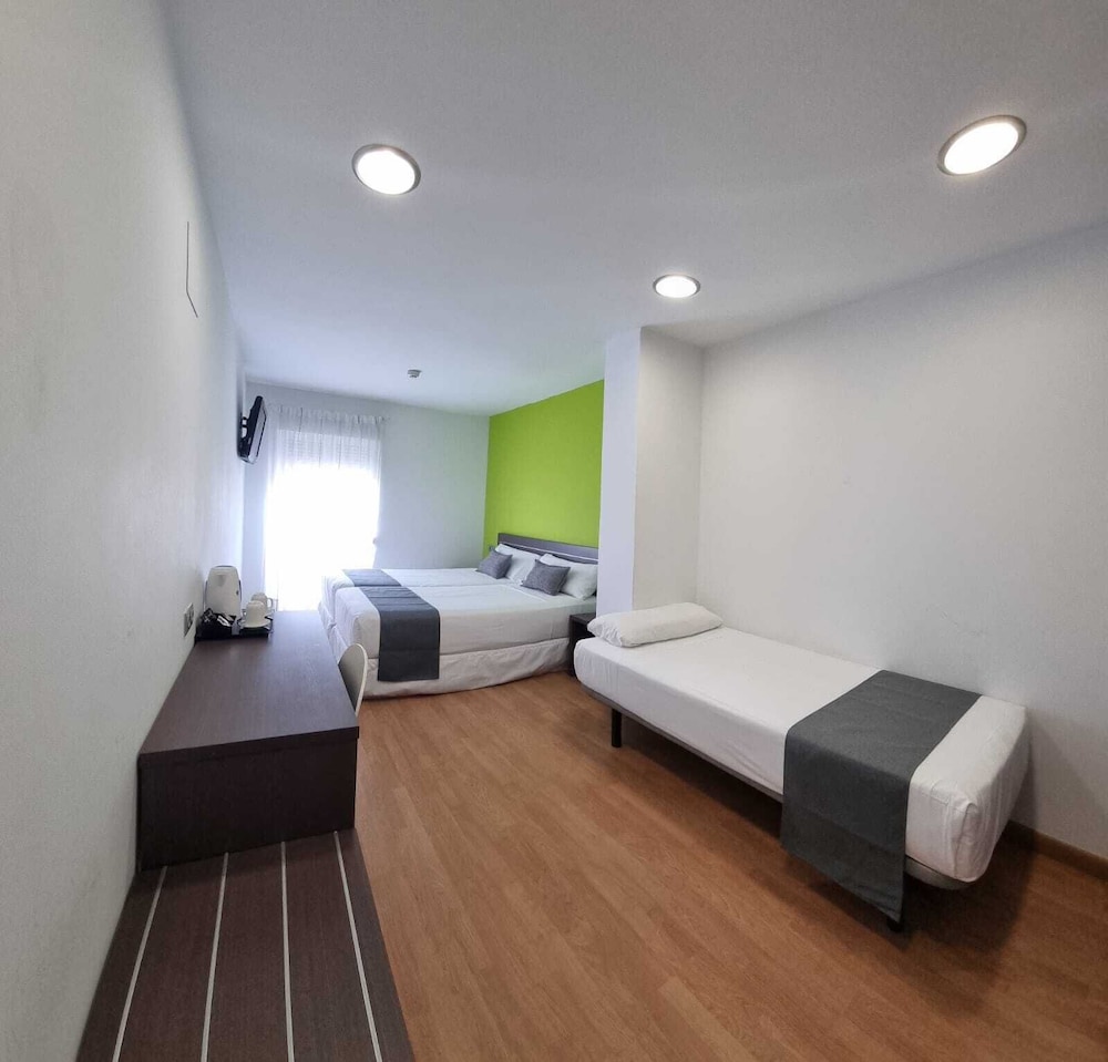 Family Room - Photo 1